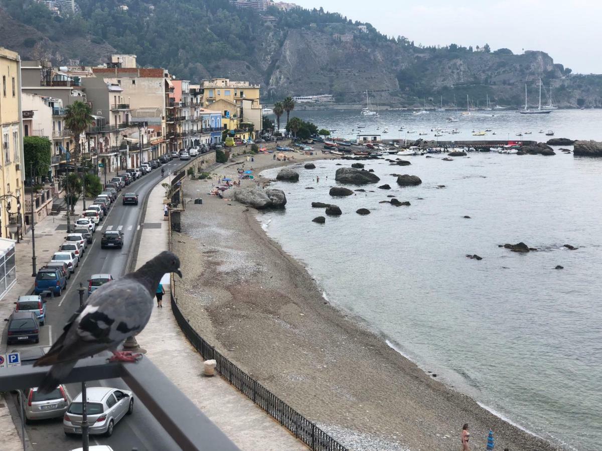 Taormina Wonderful Solarium Apartment Giardini Naxos Bagian luar foto